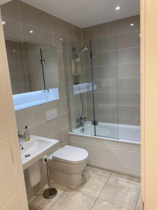 Unrivalled Location - Five Star - Worcester Apartment Ngoại thất bức ảnh